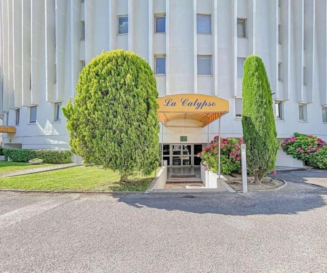 Le Soupir Des Palmiers. Ideal Couple, Piscine, Mer La Grande-Motte Exterior photo
